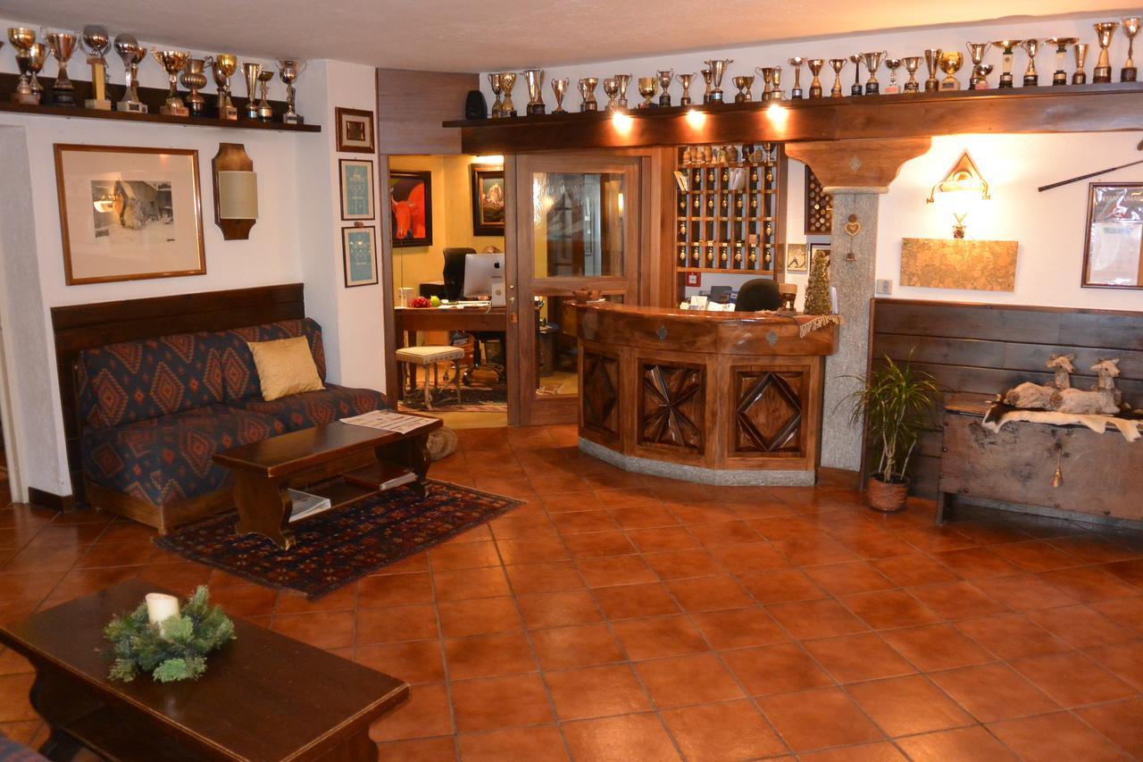 Hotel Fosson Breuil-Cervinia Exterior foto