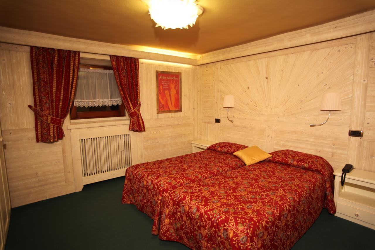 Hotel Fosson Breuil-Cervinia Exterior foto
